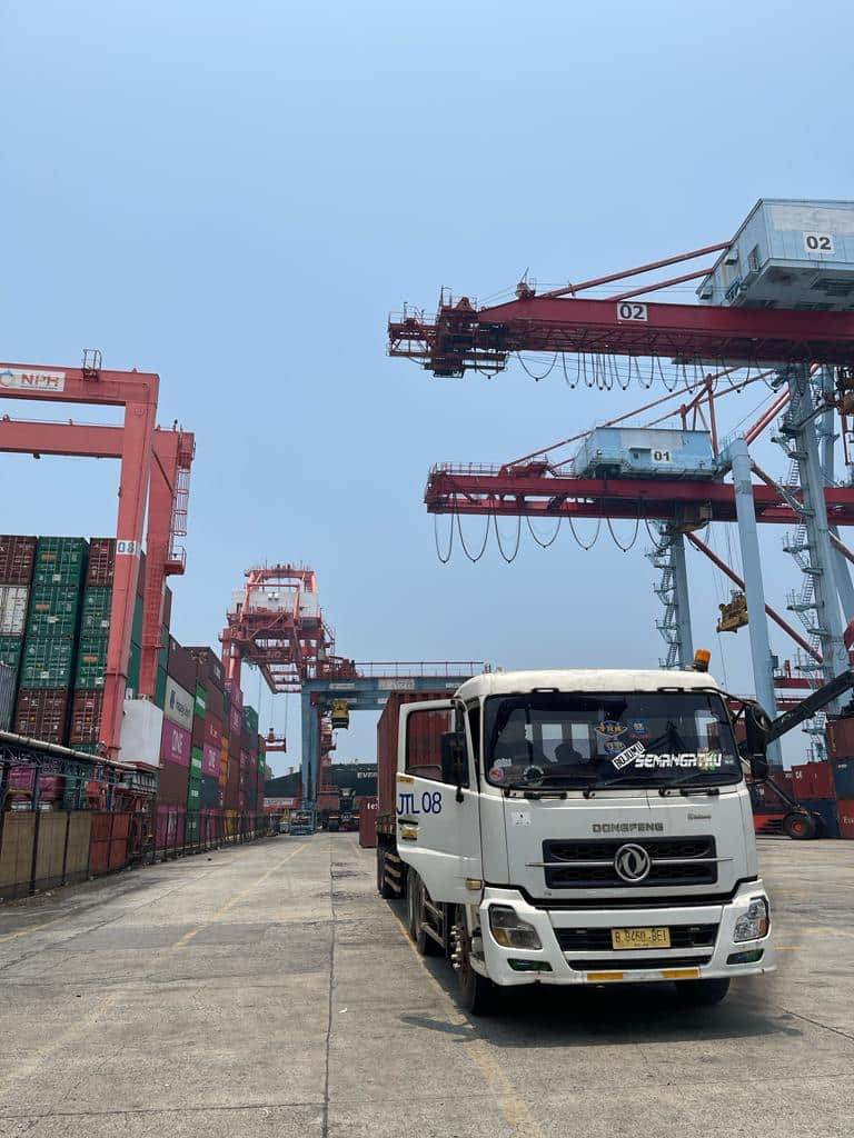 kegiatan export npi (ferro nikel) mv. mol exploler pt. gji pt. jkp