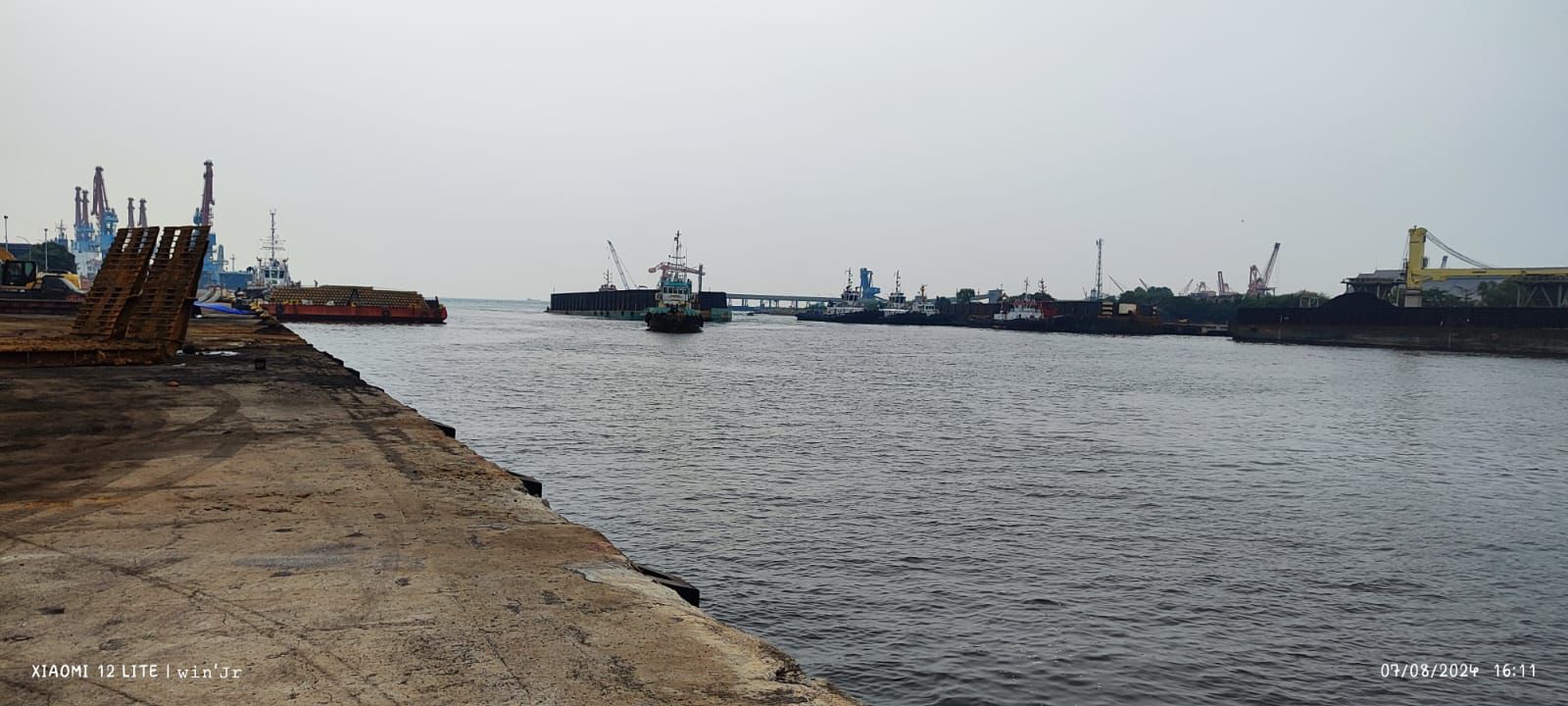 tb. bintang mutiara x bg. nusantara atlantic 2 (3)